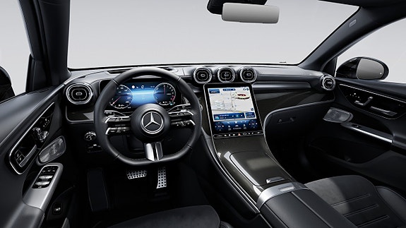 Mercedes-Benz GLC300 de 9 of 16