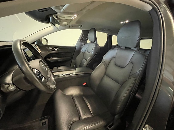 Volvo XC60 5 of 5