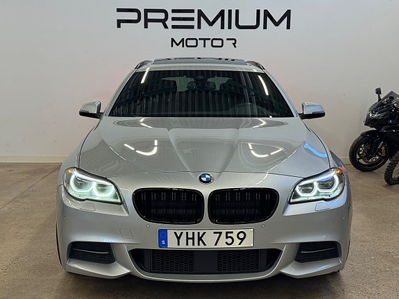 BMW 530d 3 of 5