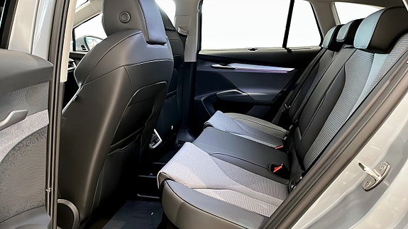 Skoda Enyaq 11 of 12