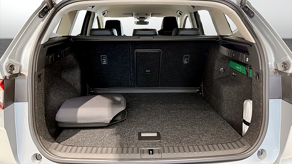 Skoda Enyaq 12 of 12