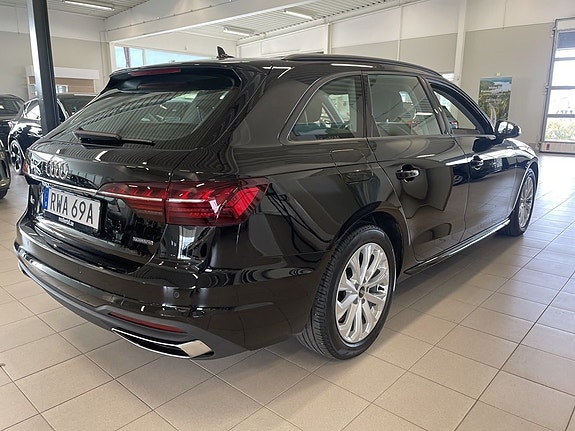 Audi A4 5 of 5
