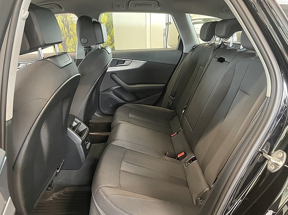 Audi A4 10 of 20