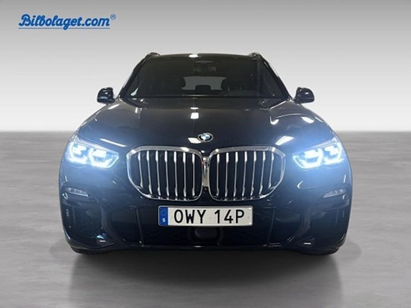 BMW X5 2 of 5