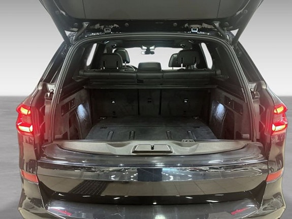 BMW X5 19 of 19