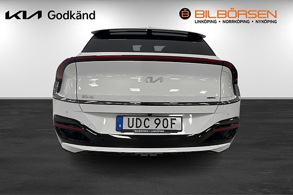 Kia EV6 5 of 5