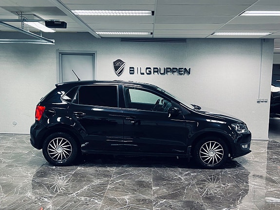 Volkswagen Polo 3 of 5