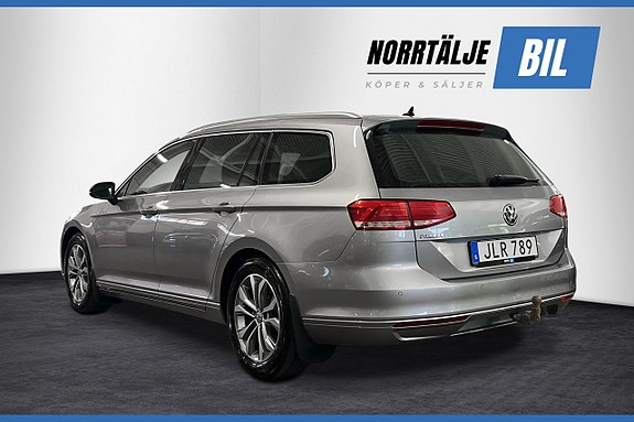 Volkswagen Passat 4 of 5