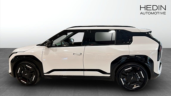 Kia EV3 6 of 12