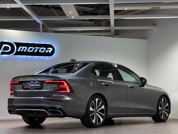 Volvo S60 5 of 5
