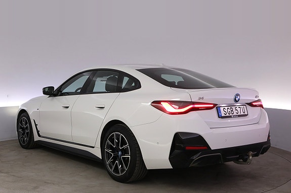 BMW i4 4 of 5