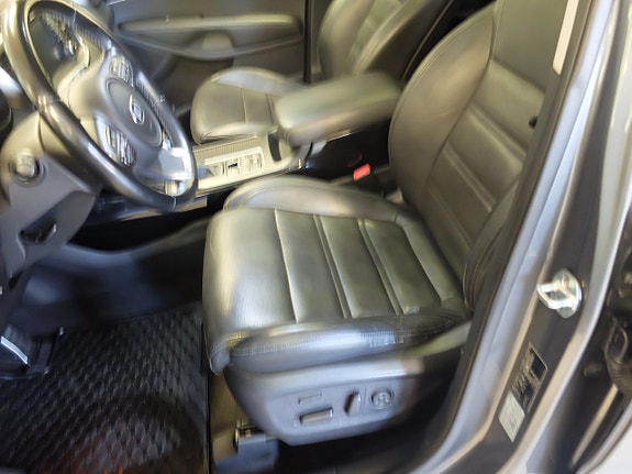 Kia Sorento 6 of 15