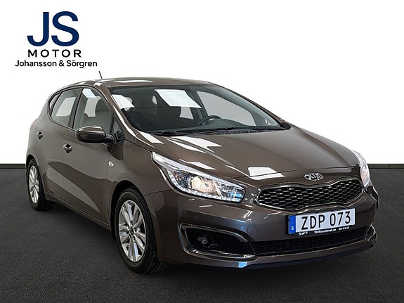 Kia Ceed 2 of 15