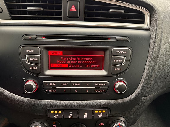 Kia Ceed 13 of 15