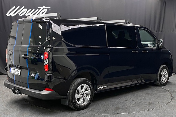 Ford Transit Custom 4 of 5