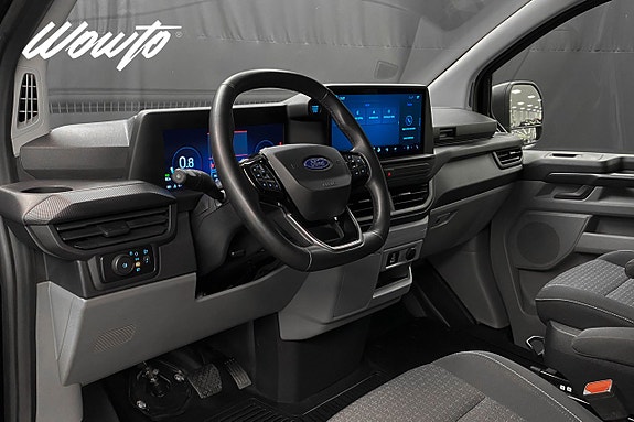 Ford Transit Custom 7 of 20