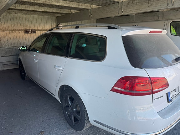 Volkswagen Passat 3 of 5