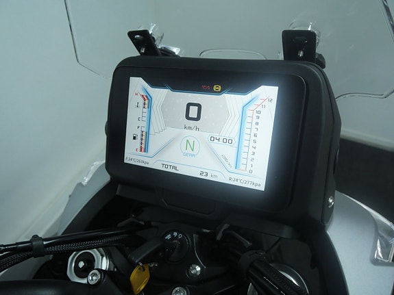 QJ Motor SRT 700 SX 11 of 11