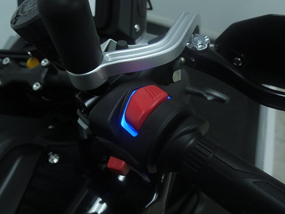 QJ Motor SRT 700 SX 9 of 11
