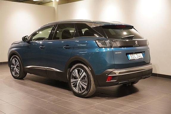 Peugeot 3008 3 of 5