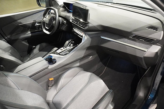 Peugeot 3008 11 of 16