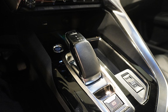 Peugeot 3008 13 of 16