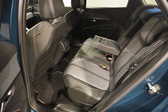 Peugeot 3008 5 of 5