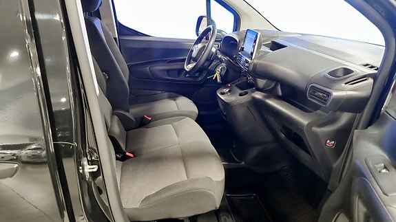 Toyota Proace City 3 of 5