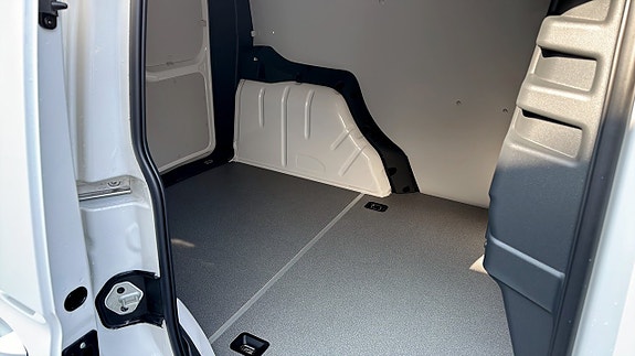 Volkswagen Caddy 11 of 13