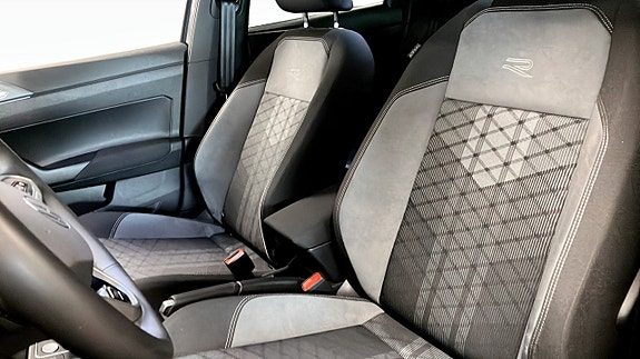 Volkswagen Taigo 8 of 12