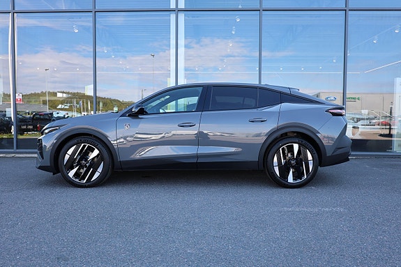 Peugeot 408 6 of 24