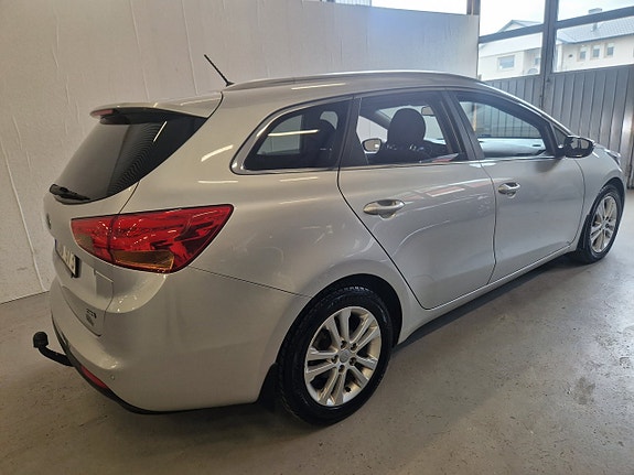 Kia Ceed 4 of 21
