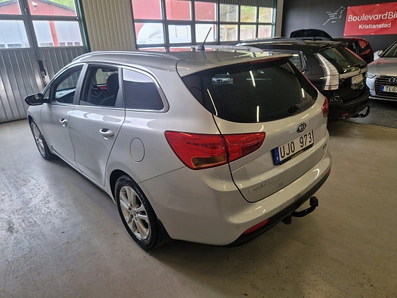 Kia Ceed 12 of 21