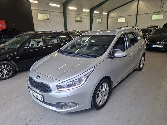 Kia Ceed 10 of 21