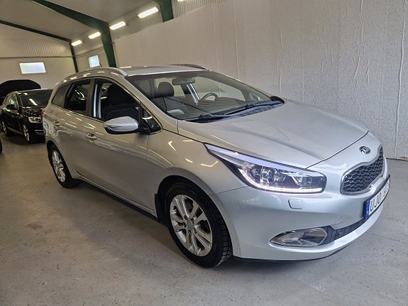 Kia Ceed 2 of 21