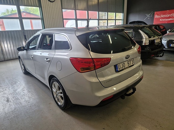 Kia Ceed 19 of 21