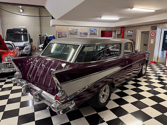 Chevrolet Bel Air 12 of 21