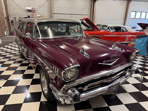 Chevrolet Bel Air 10 of 21
