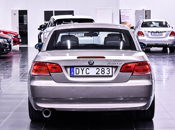 BMW 330d 9 of 14