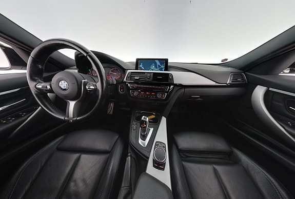 BMW 320 13 of 28
