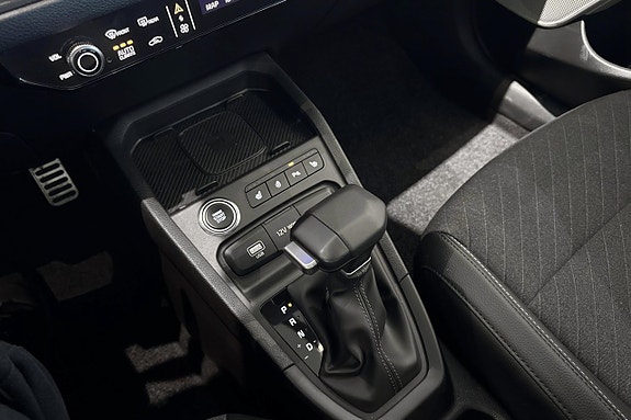 Kia Stonic 17 of 21