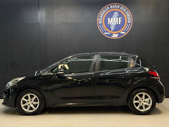 Peugeot 208 4 of 21