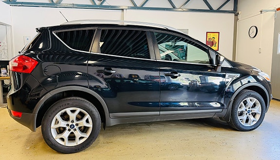 Ford Kuga 10 of 22