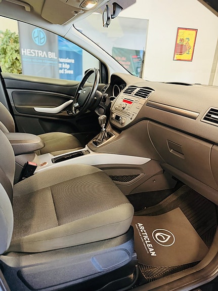 Ford Kuga 20 of 22