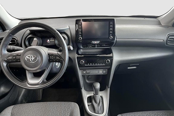 Toyota Yaris Cross 11 of 13