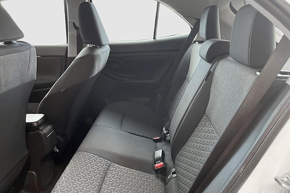 Toyota Yaris Cross 10 of 13