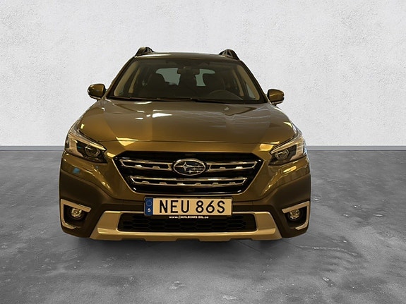 Subaru Outback 7 of 12