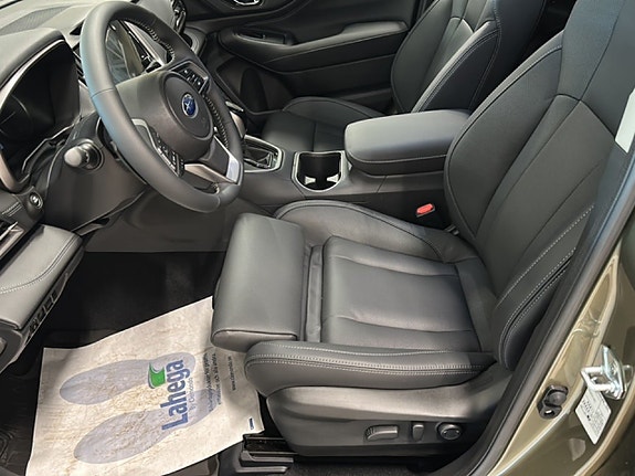 Subaru Outback 4 of 8