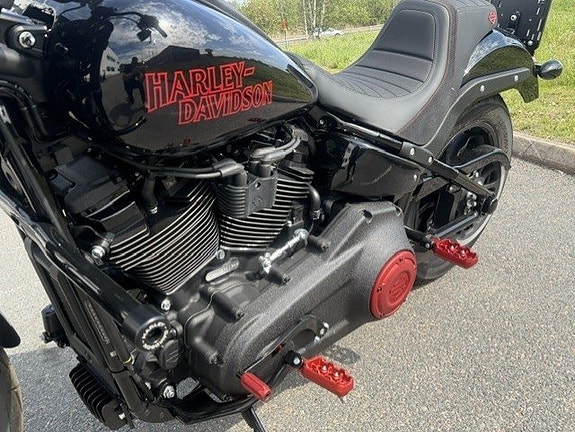 Harley-Davidson Low Rider S 117 Red Line/Finns i butik 7 of 8