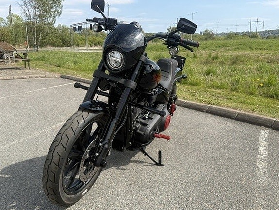 Harley-Davidson Low Rider S 117 Red Line/Finns i butik 2 of 8